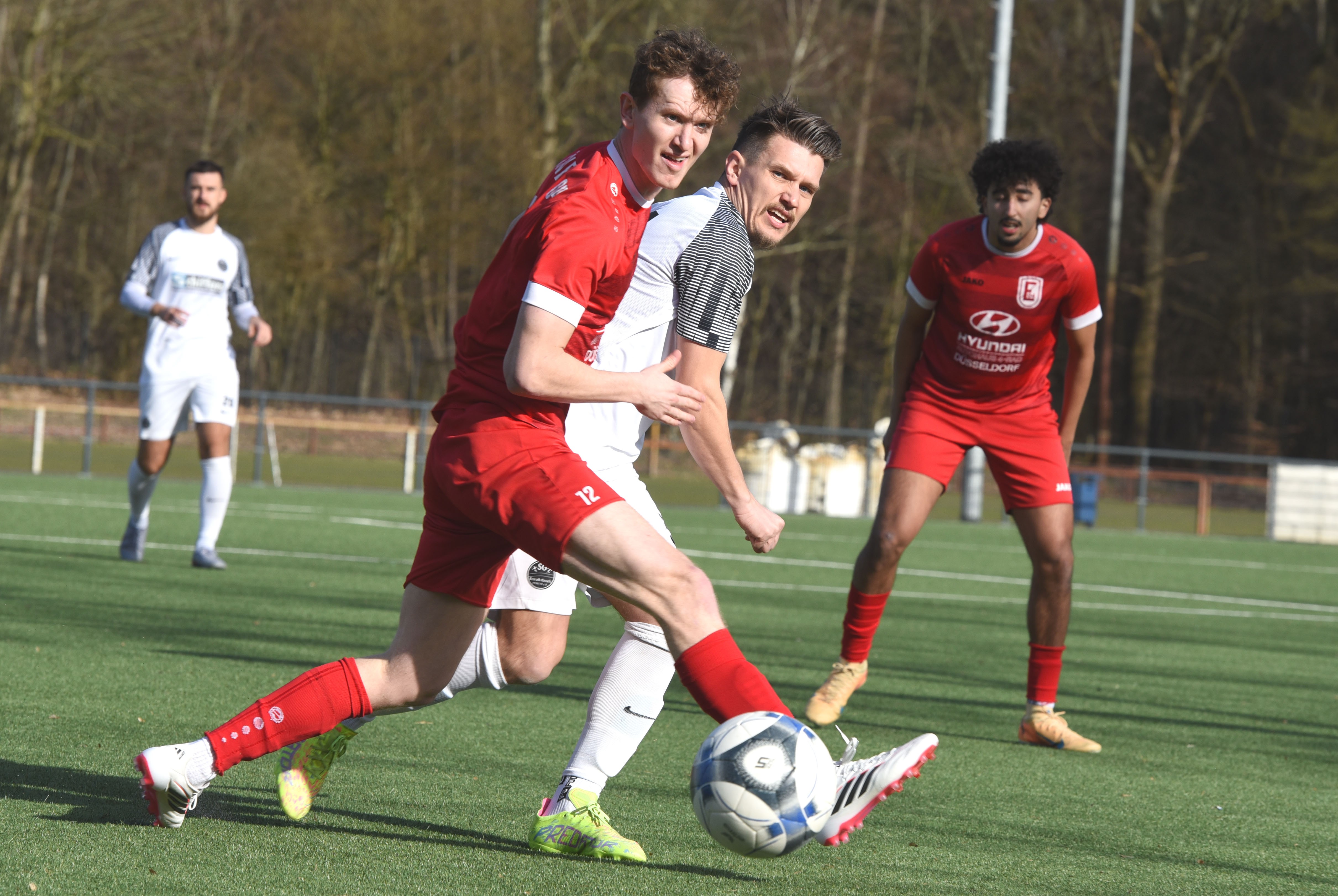 21.Bezirksliga-Spieltag  2025/26: TSV Eller 04 - SG Benrath-Hassels 3:0(2:0)