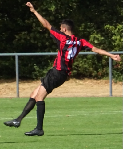 3.Bezirksliga-Spieltag 2018/19: Ratingen 04 II - TSV Eller 04 1:0(0:0)