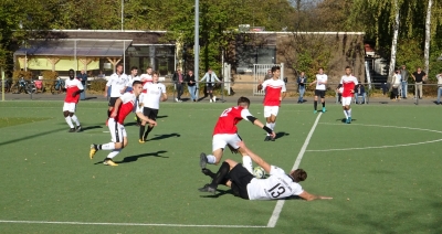 12.Bezirksliga-Spieltag 2018/19: TSV Eller 04 - Schwarz-Weiß 06 3:0(2:0)